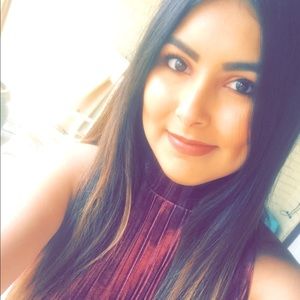 Meet your Posher, Abby